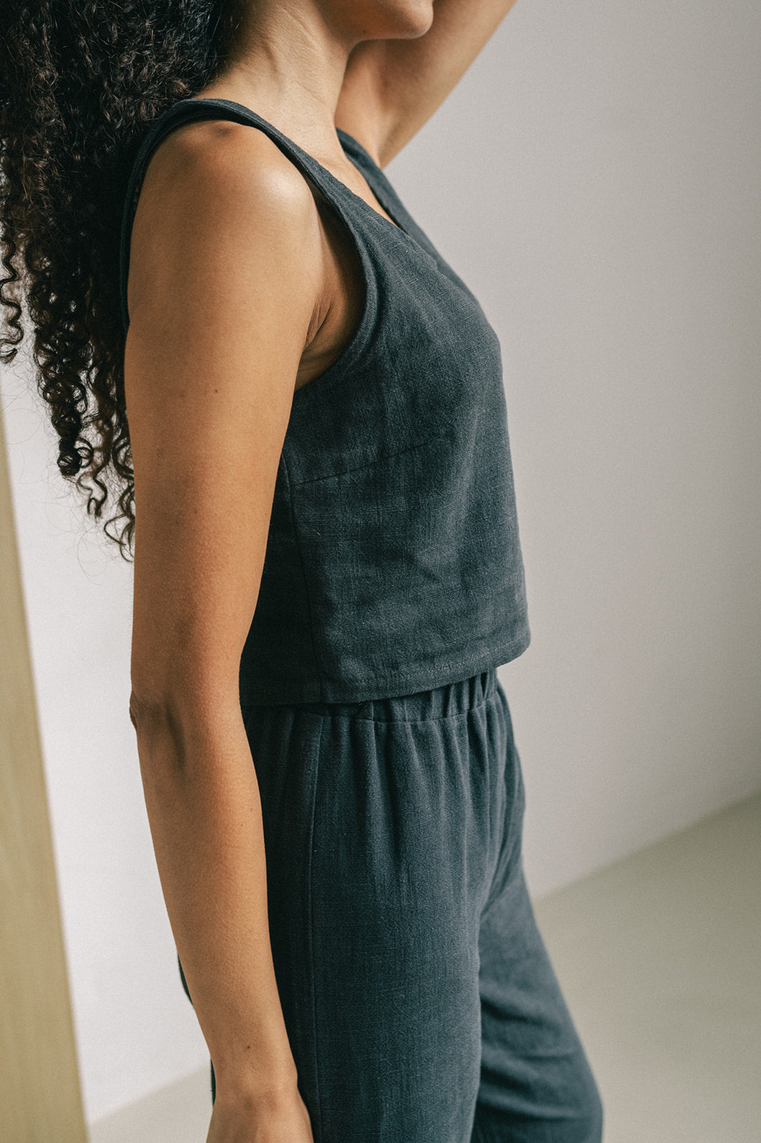 The View Yoga womens vegan Top Rio Black