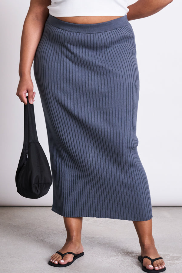 Image of JAN 'N JUNE dames vegan Midi Gebreide Rok Ebba Turbulence Blauw