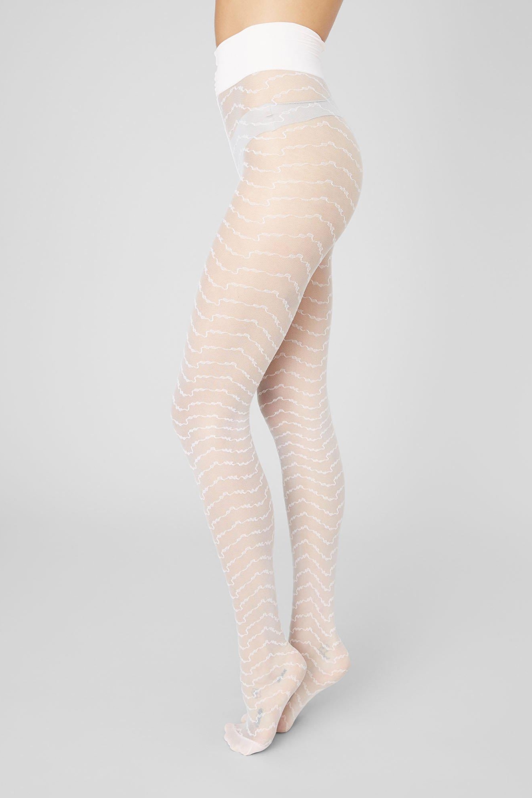 Swedish Stockings womens vegan Tights Ruffle Mila Cloud Pink