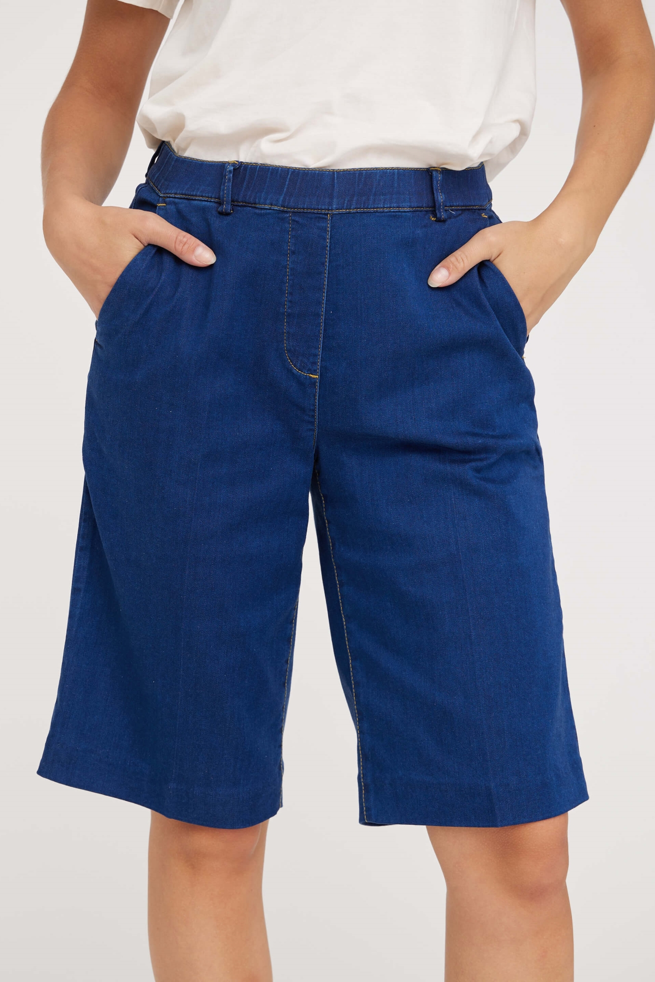 LAURIE Damen vegan Lockere Shorts Phoebe Medium Blue Denim