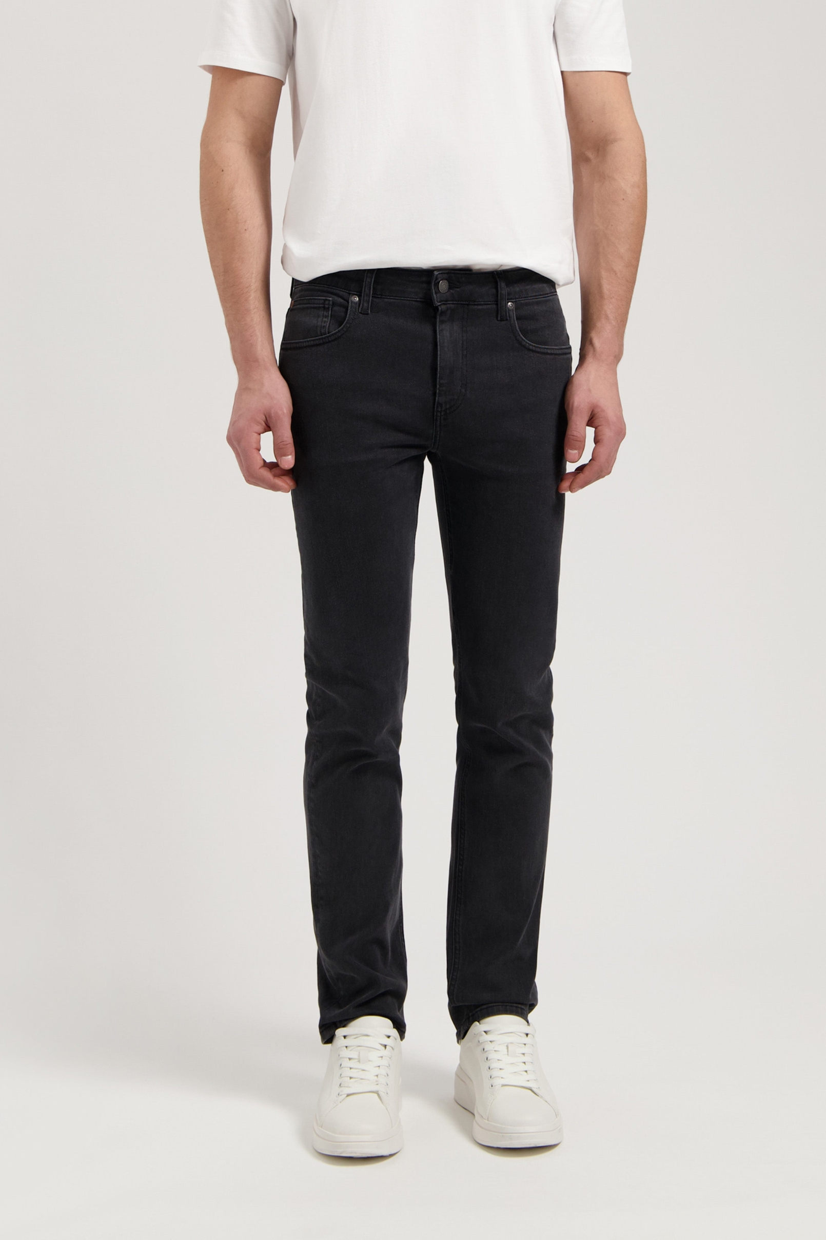 MUD Jeans Herren vegan Jeans Mid Straight Bryce Stone Schwarz