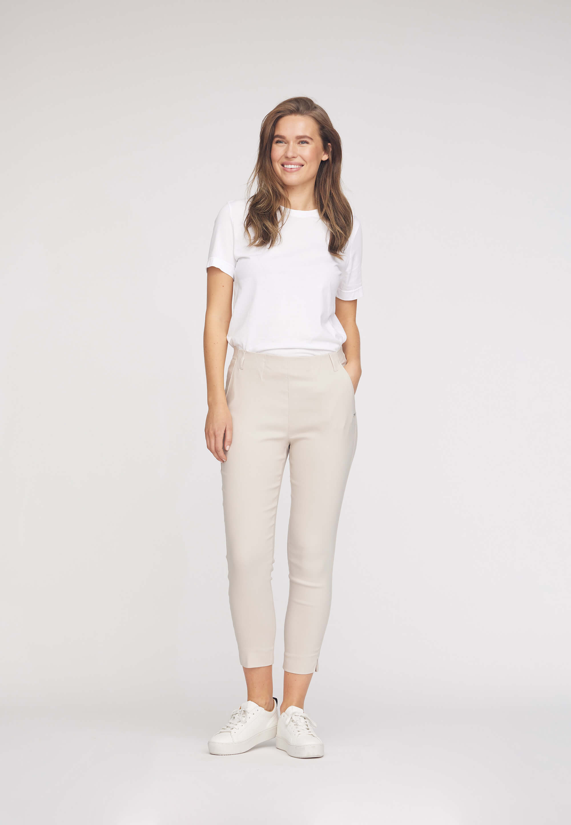 LAURIE womens vegan Slim Crop Pants Elizabeth Grey Sand