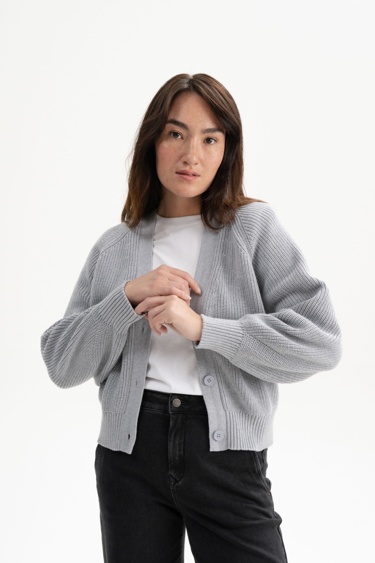 MELA Damen vegan Rippenstrickjacke Bhuma Grau nge