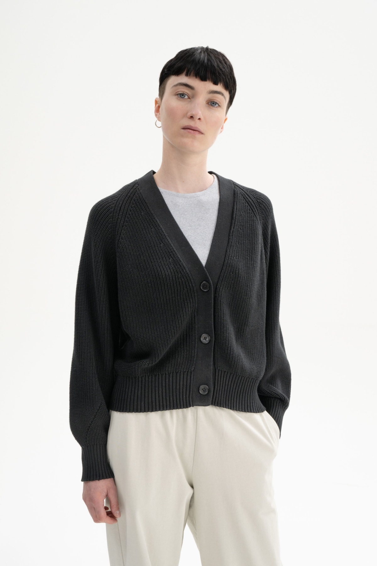 MELA Damen vegan Rippenstrick Strickjacke Bhuma Schwarz