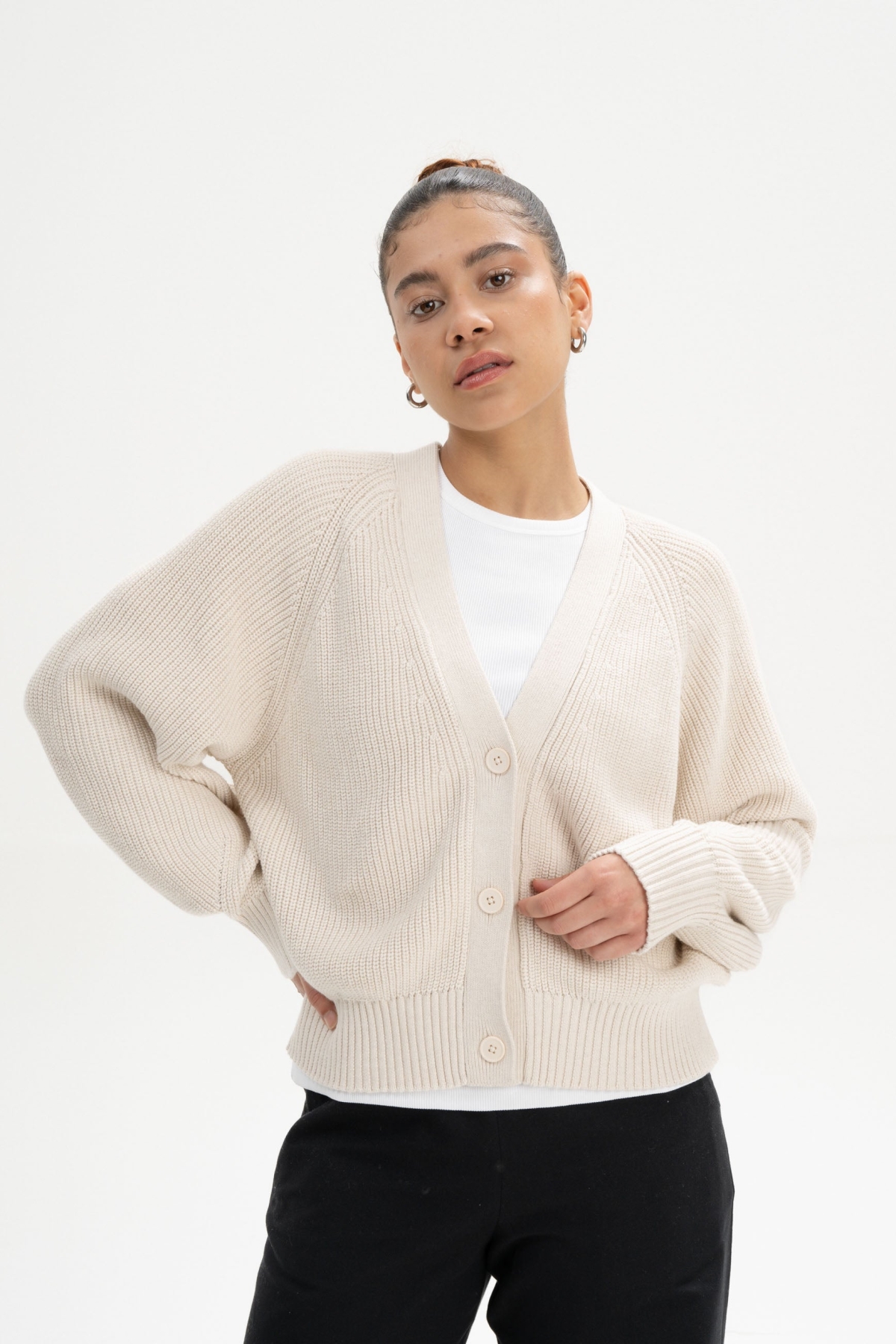 Image of MELA dames vegan Ribgebreide Cardigan Bhuma Crème Melange
