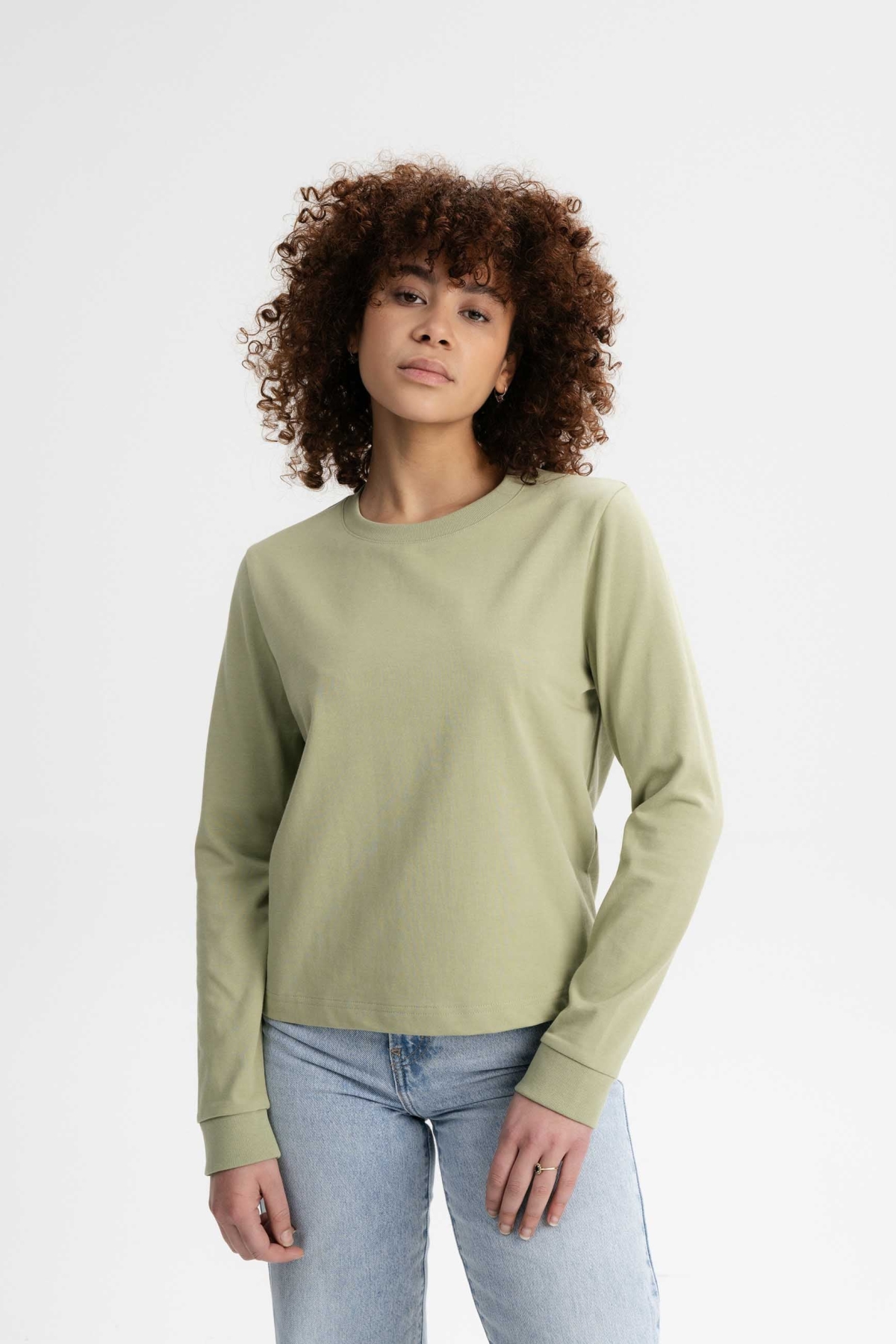 MELA womens vegan T- Shirt Long Sleeve Heavy Aastha Tea Leaf Green
