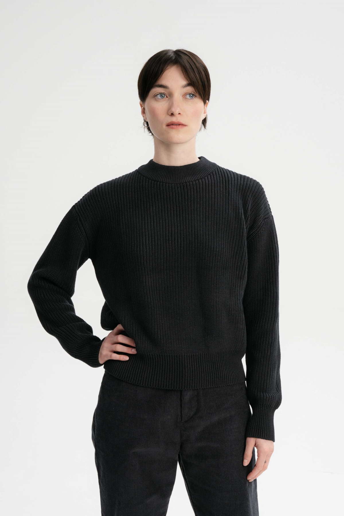 MELA Damen vegan Rippenstrickpullover Manika Schwarz