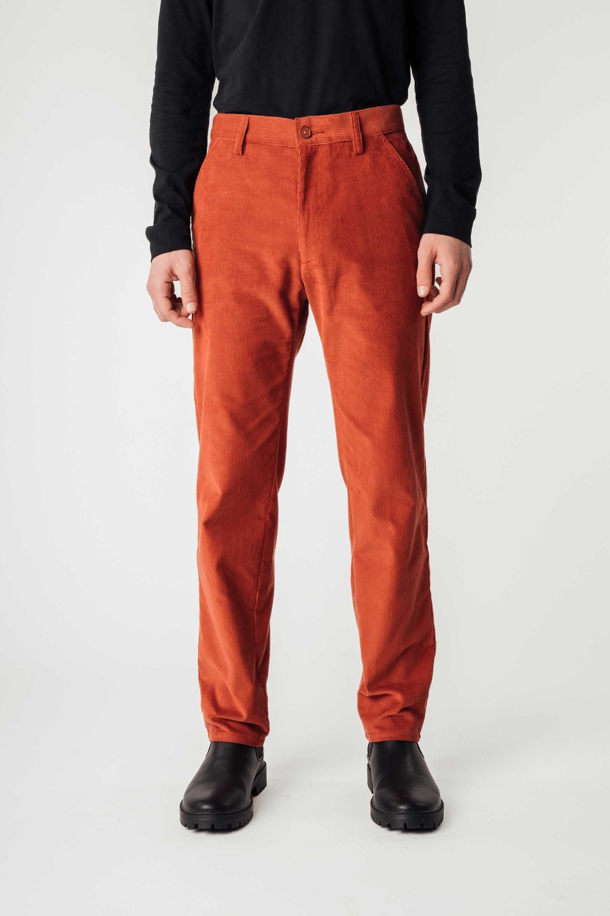 MELA Herren vegan Hose Corduroy Jivin Ziegelrot