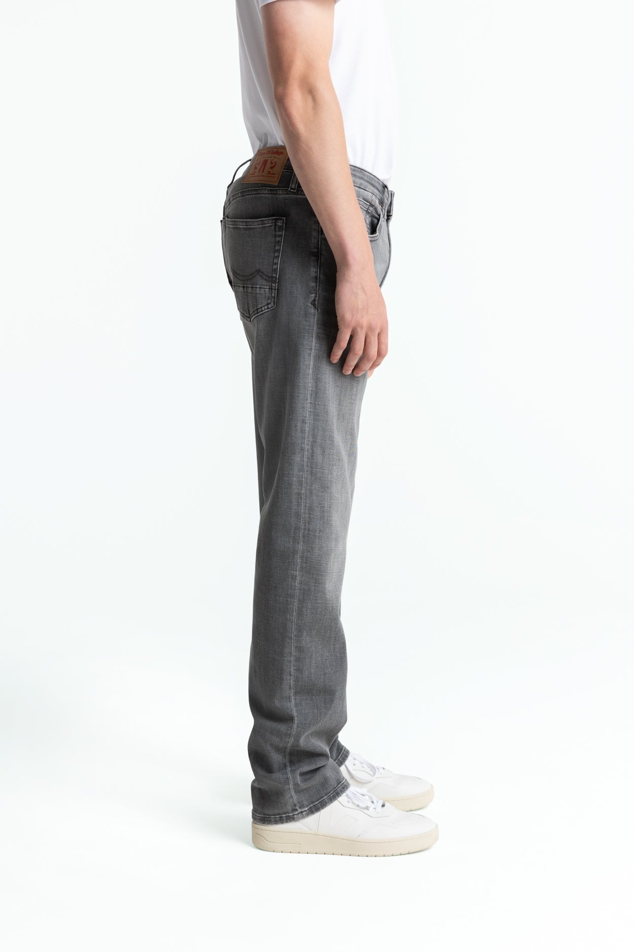 Kings of Indigo men vegan Jeans Ryan Sophia Light Grey