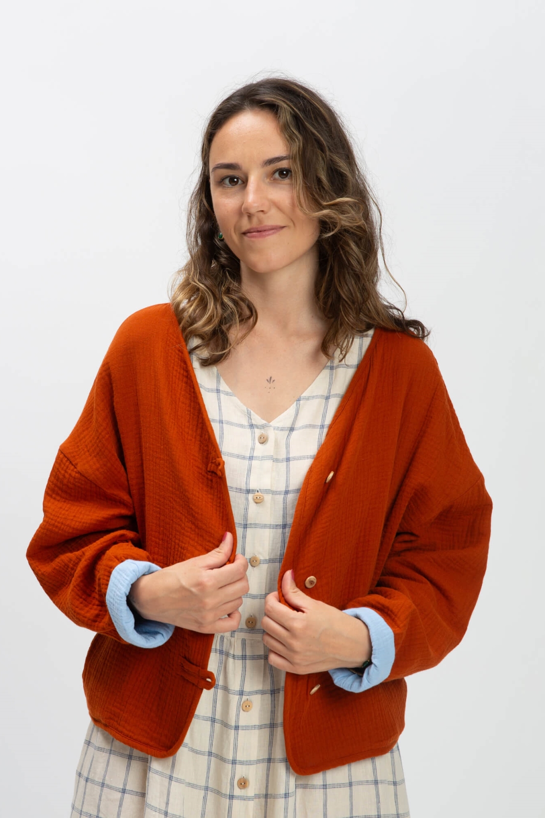 MATONA Damen vegan Jacke Reversible Muslin Ziegelrot