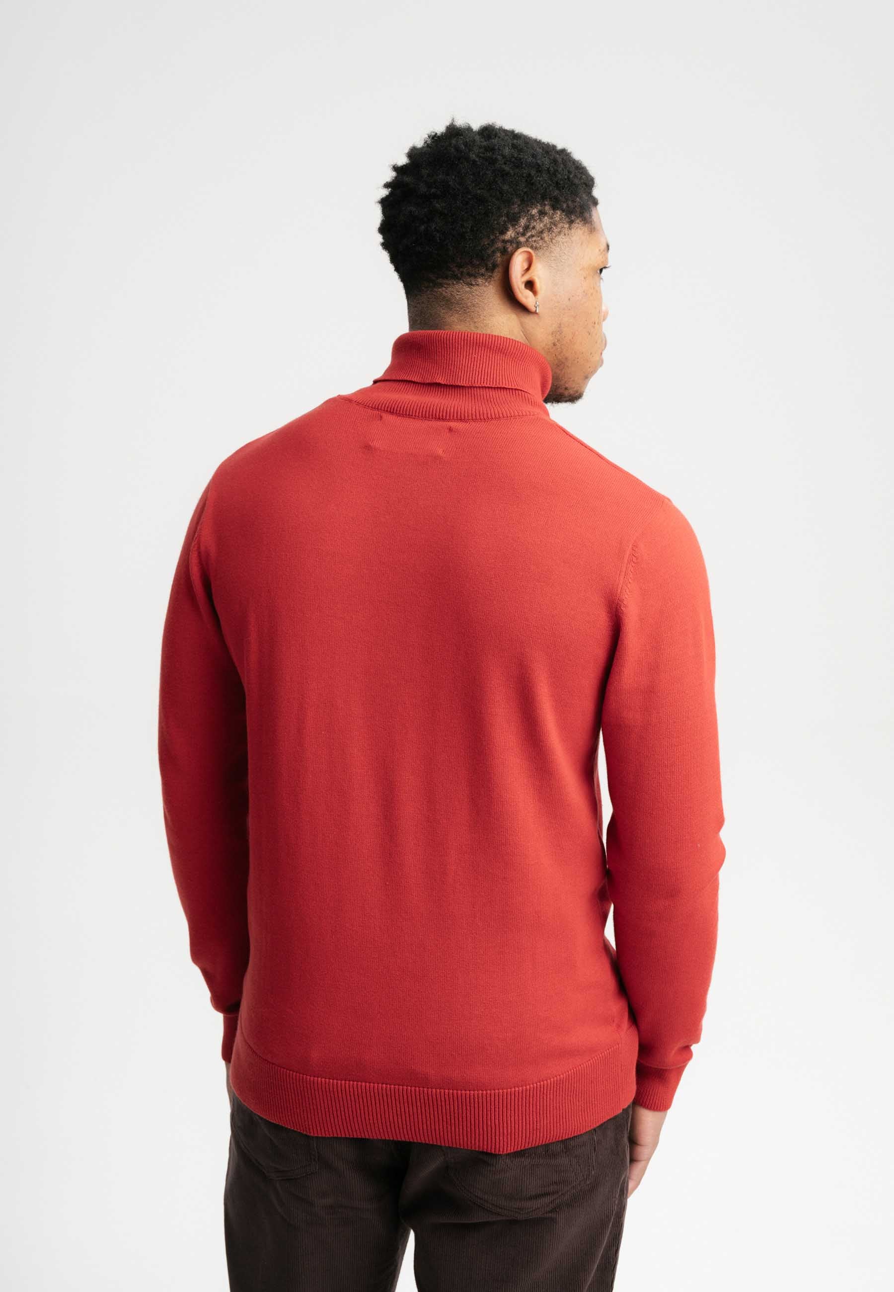 MELA men vegan Fine Knit Turtleneck Sweater Kanja Pomegranate