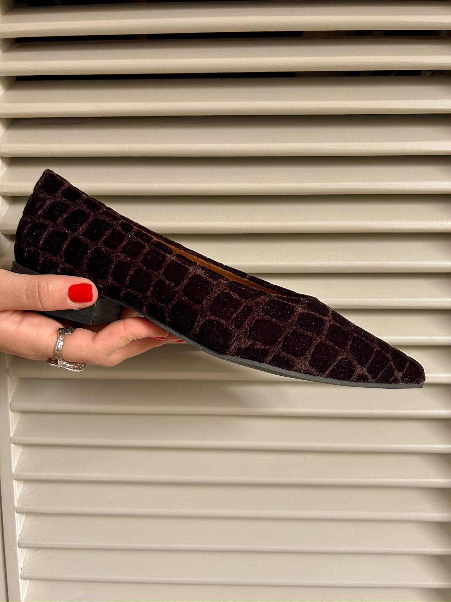 98151 - Damen vegan Ballerinas Coco Velvet Tierra V2 Dunkelbraun