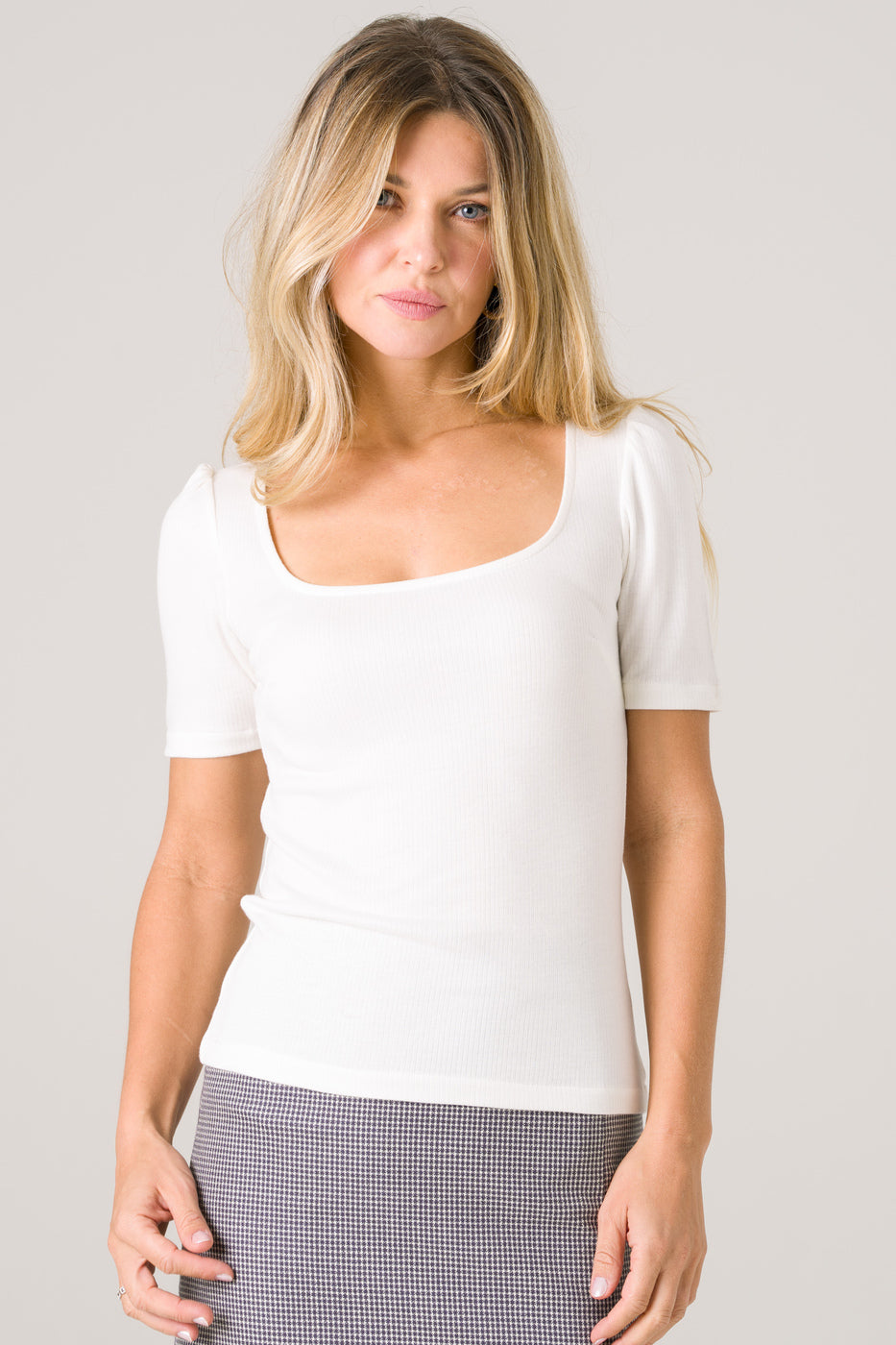 Image of Avani dames vegan T-Shirt Hoya Wit