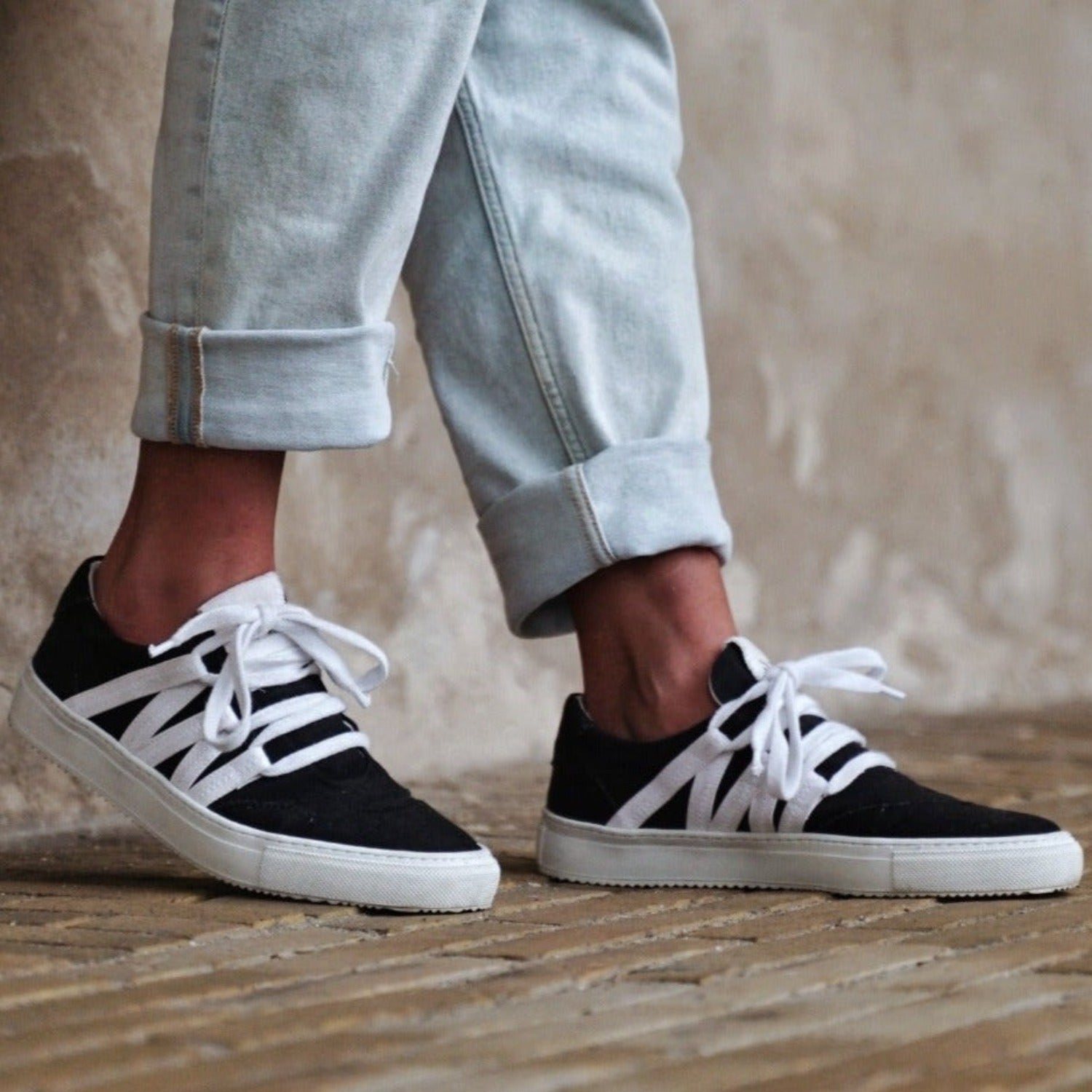 VAER men vegan Sneakers Phoenix Black/White