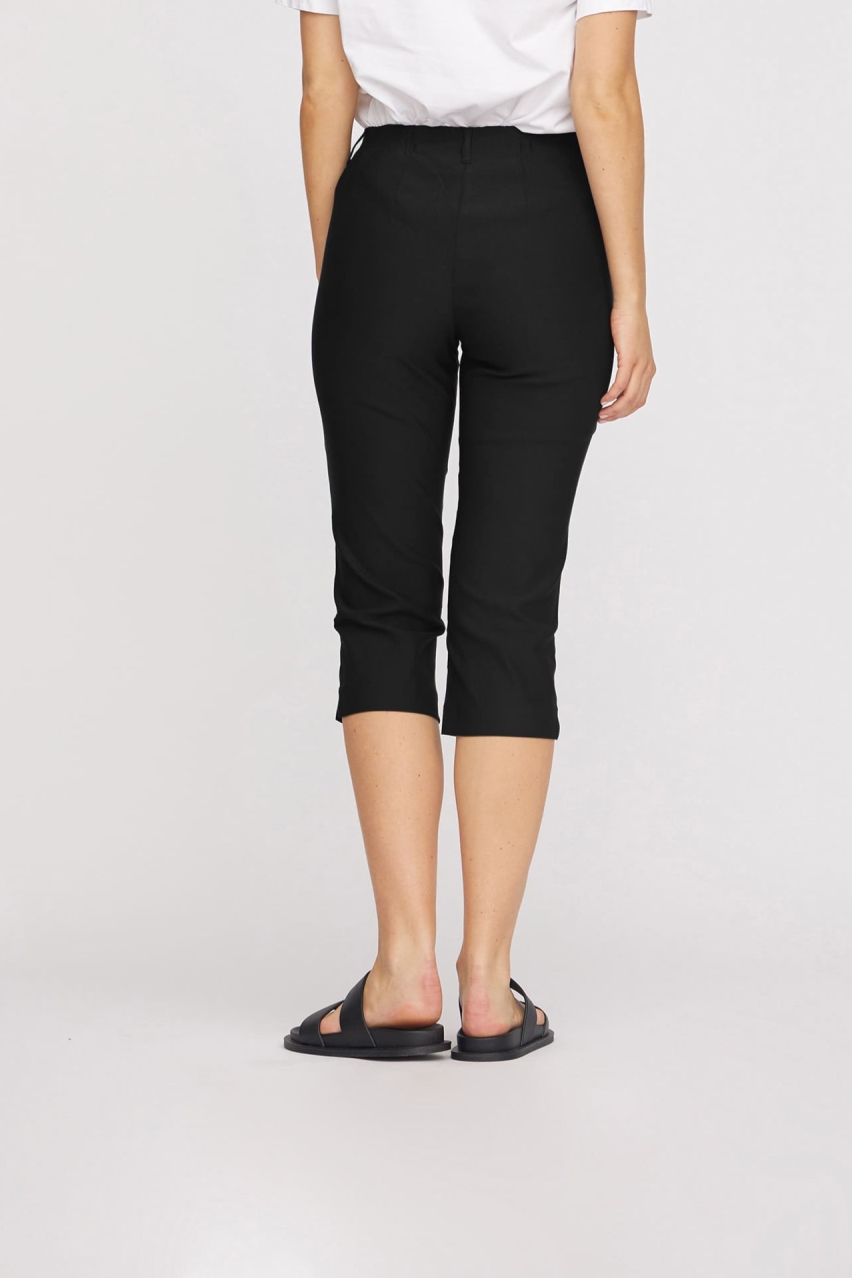 LAURIE Damen vegan Hose Taylor Regular Capri Ml Schwarz