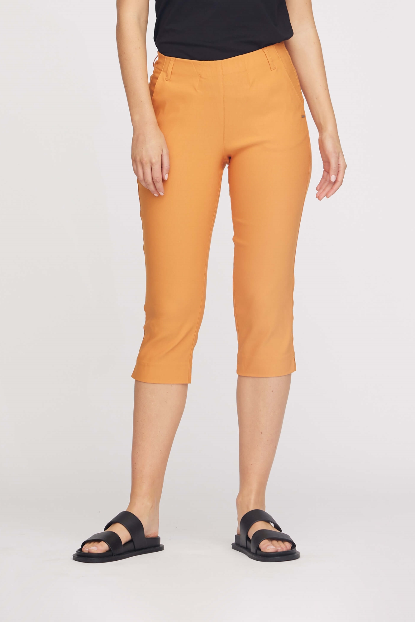 LAURIE Damen vegan Hose Taylor Regular Capri Ml Dark Apricot