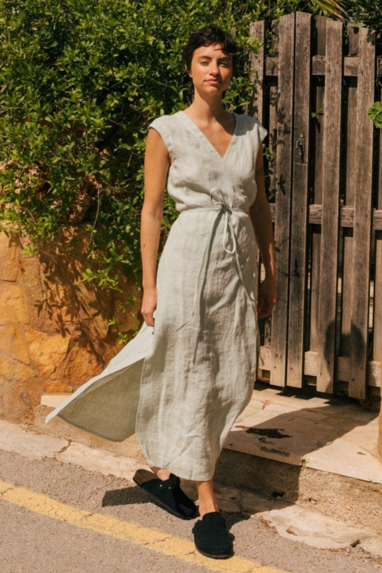 AmourLinen Damen vegan Kleid Mittellang Aurora Salbei GrÃ¼n
