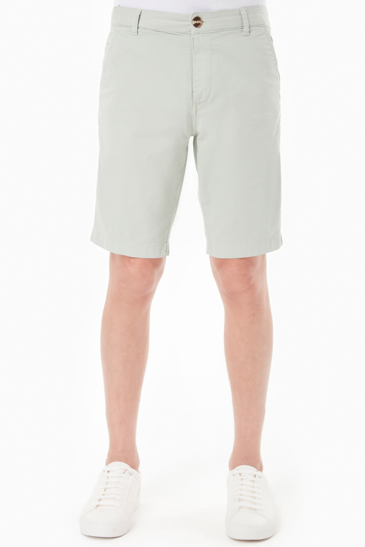Image of ORGANICATION mannen vegan Shorts Chino Slim Fit Groen Mos