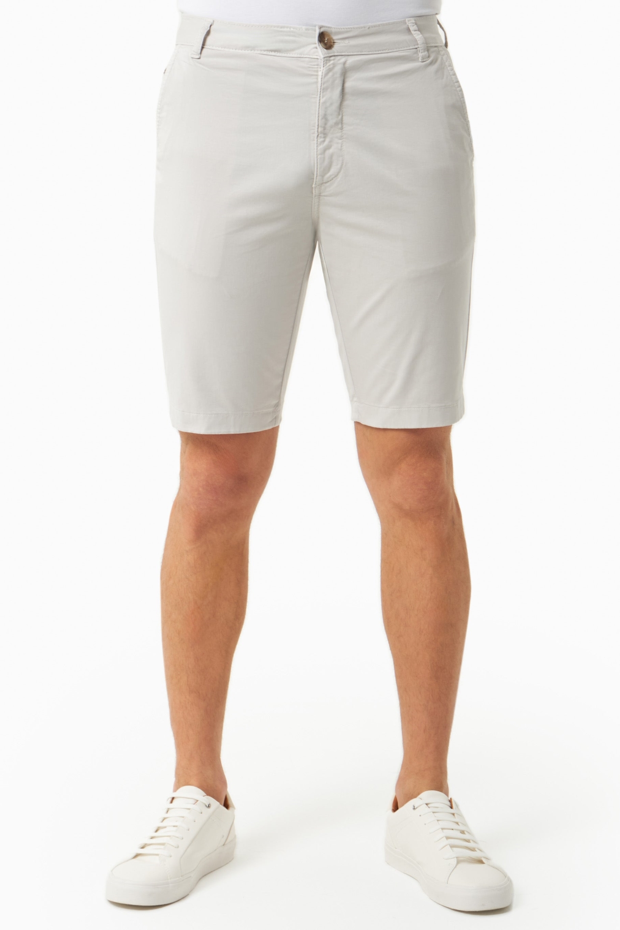 Image of ORGANICATION mannen vegan Shorts Slim Fit Chino Lichtgrijs
