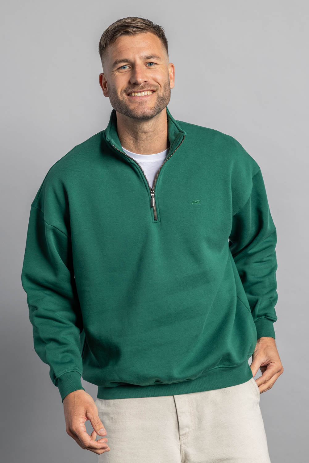 DIRTS men vegan Sweater Quarter Zip Oversized Court Green