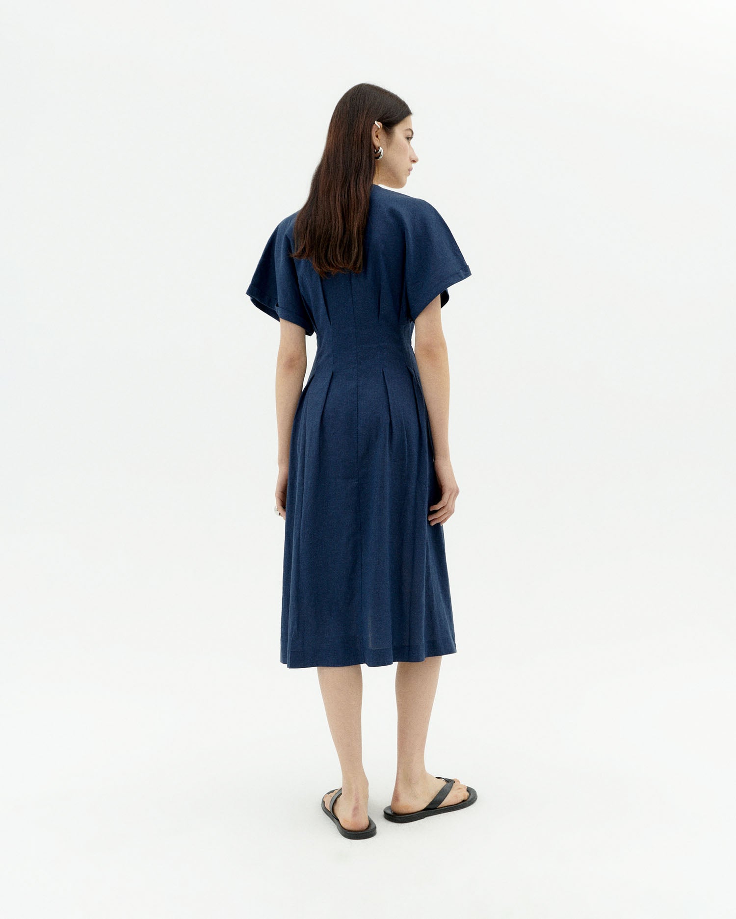 Thinking MU Jurk Met Getailleerde Taille Laura Marineblauw