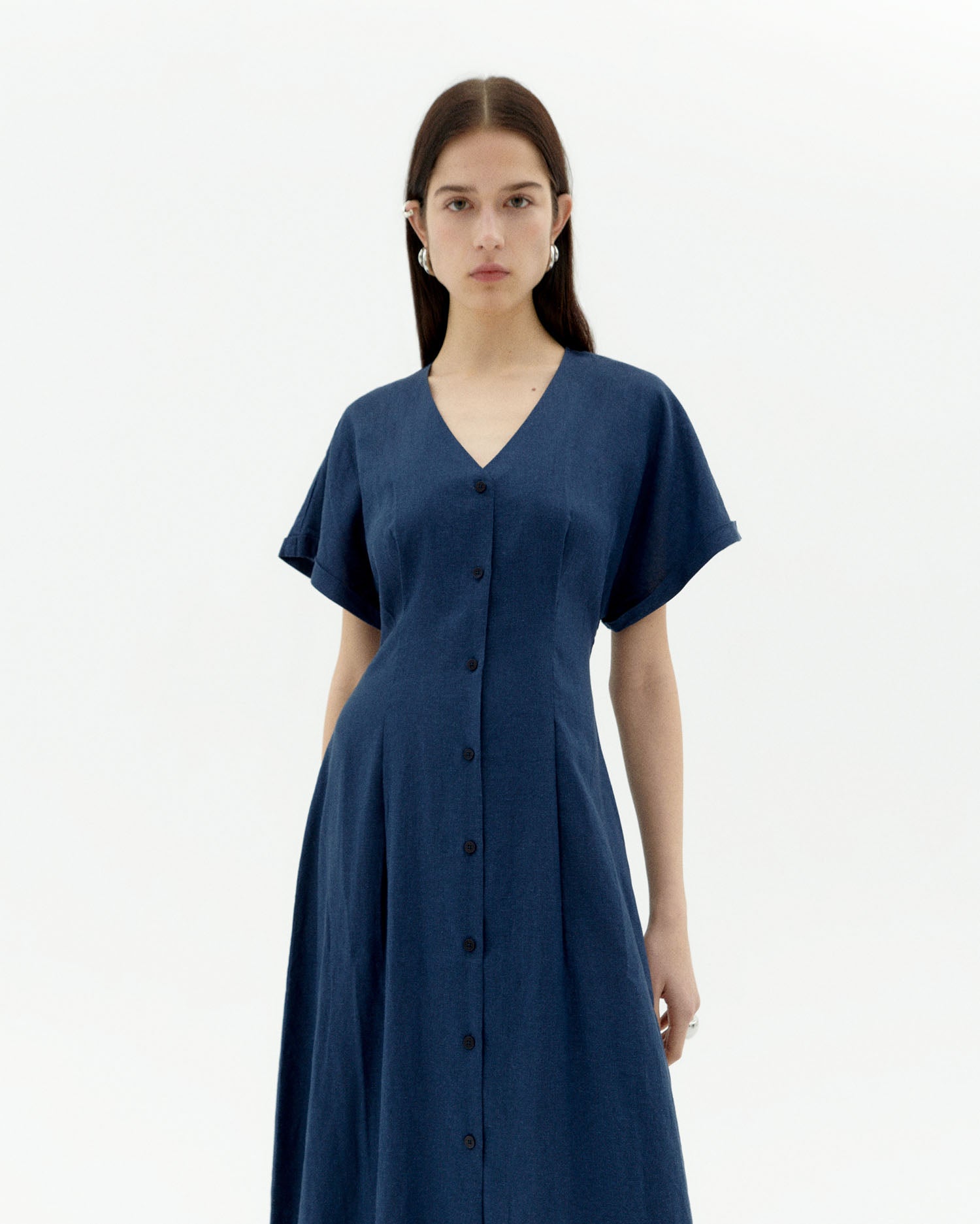 Thinking MU Jurk Met Getailleerde Taille Laura Marineblauw