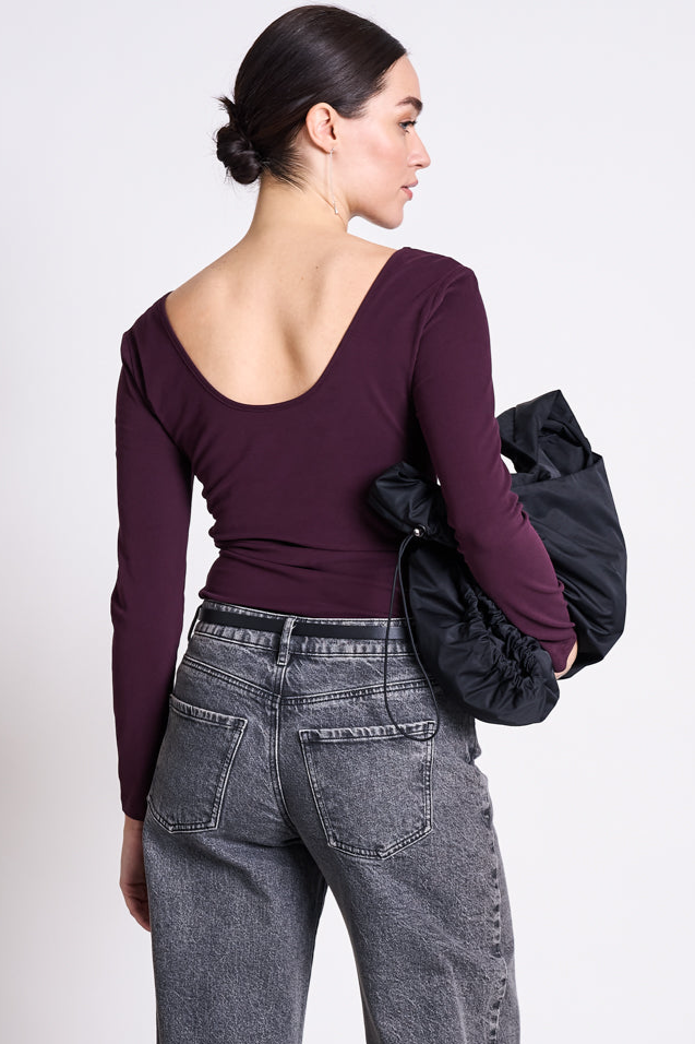 Image of JAN 'N JUNE dames vegan Ballerina Met Lange Mouwen Leon Cherry Lacquer