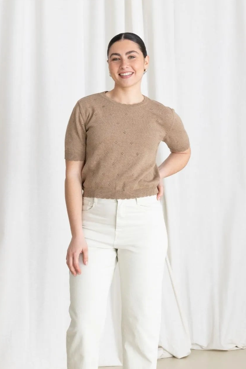 Image of Clotsy dames vegan Top Korte Mouw Mokka