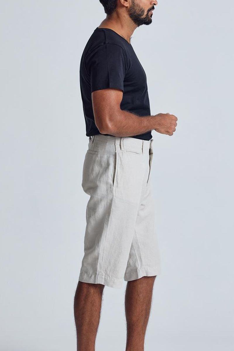 Flax and Loom men vegan Shorts Chino Bird Natural Beige