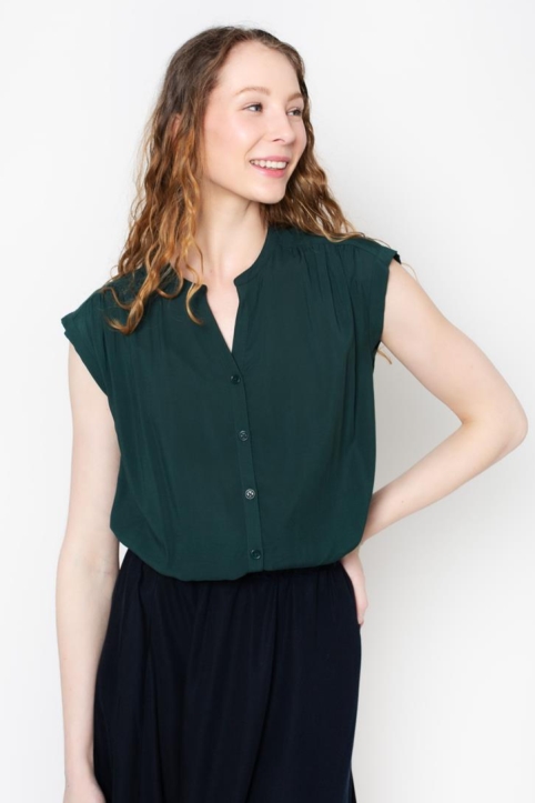 Image of Zerum dames vegan Blouse Ines Forest Green