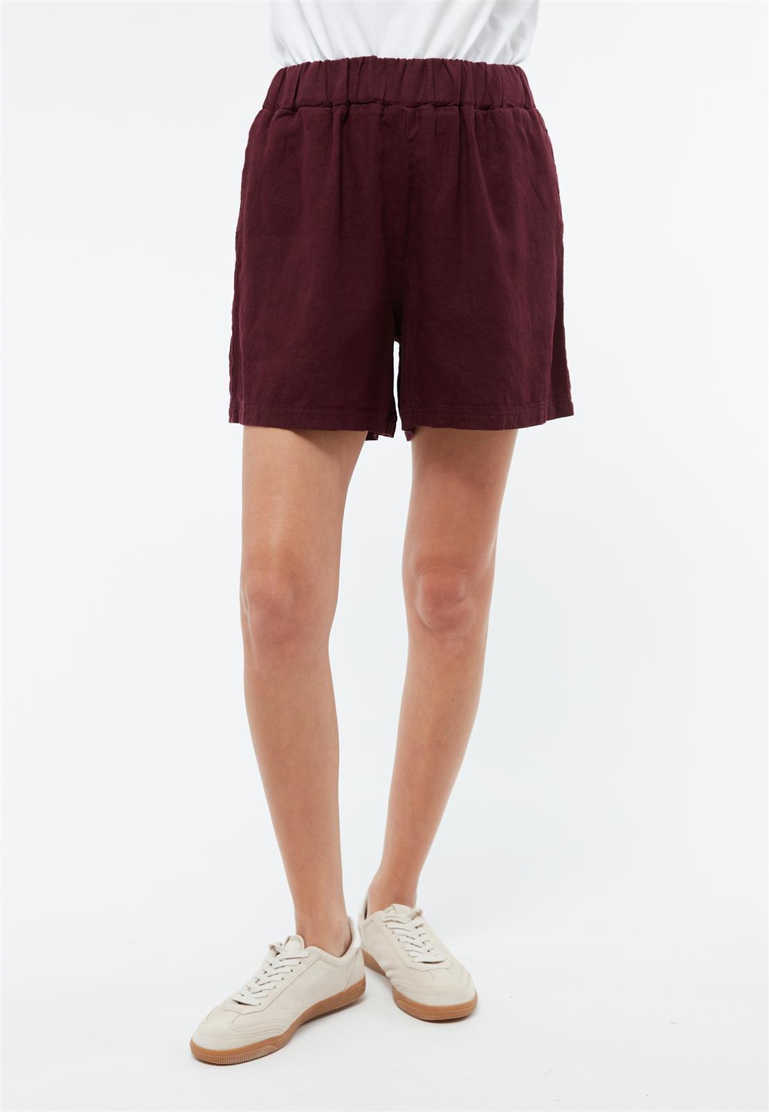 Givn womens vegan Shorts Clementine Burgundy