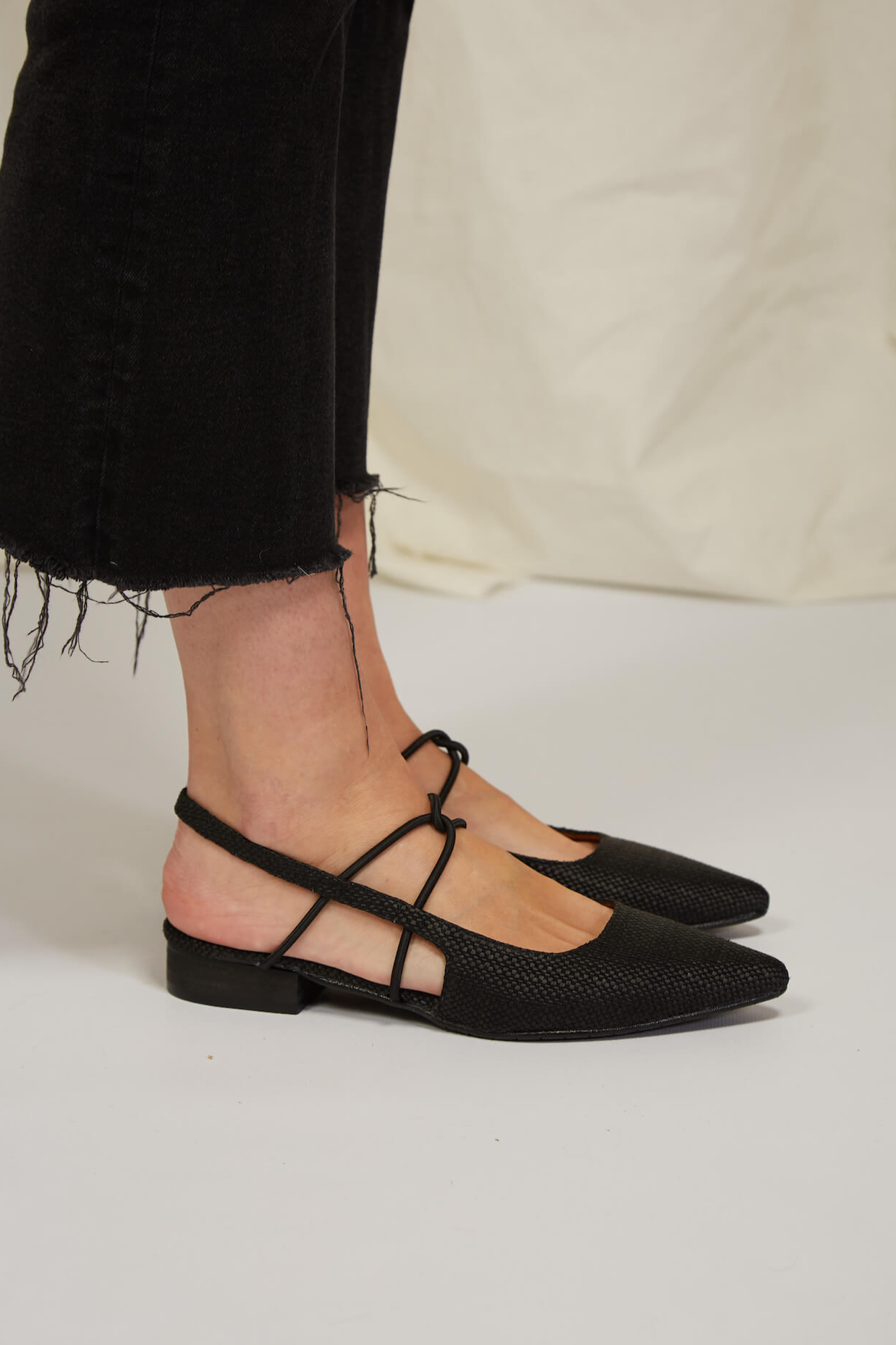 Momoc Damen vegan Sandalen Menorca Schwarz