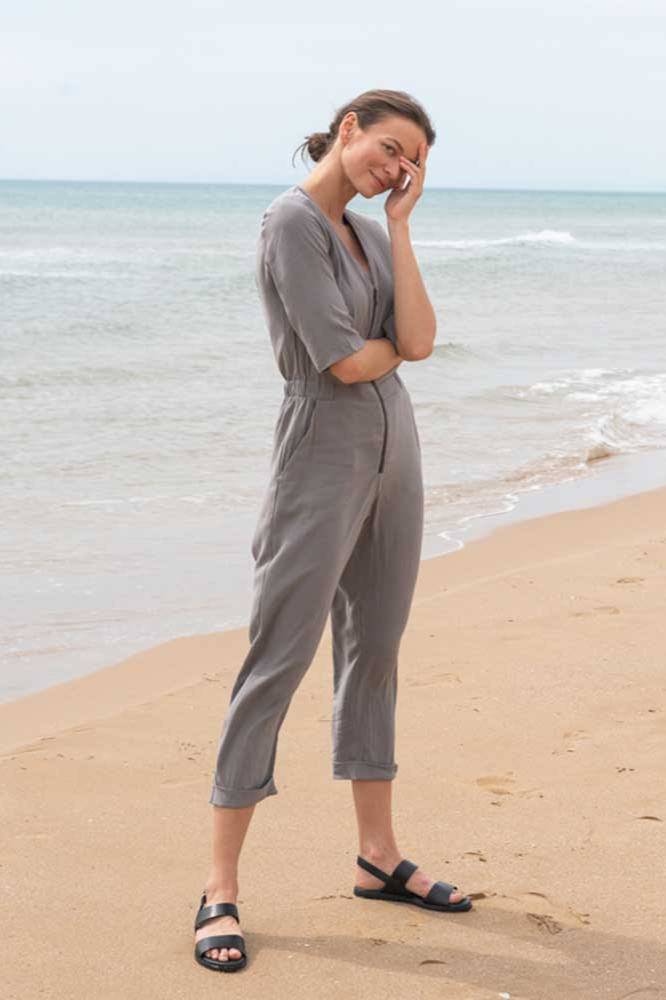 Widda Damen vegan Jumpsuit Jill Hellgrau