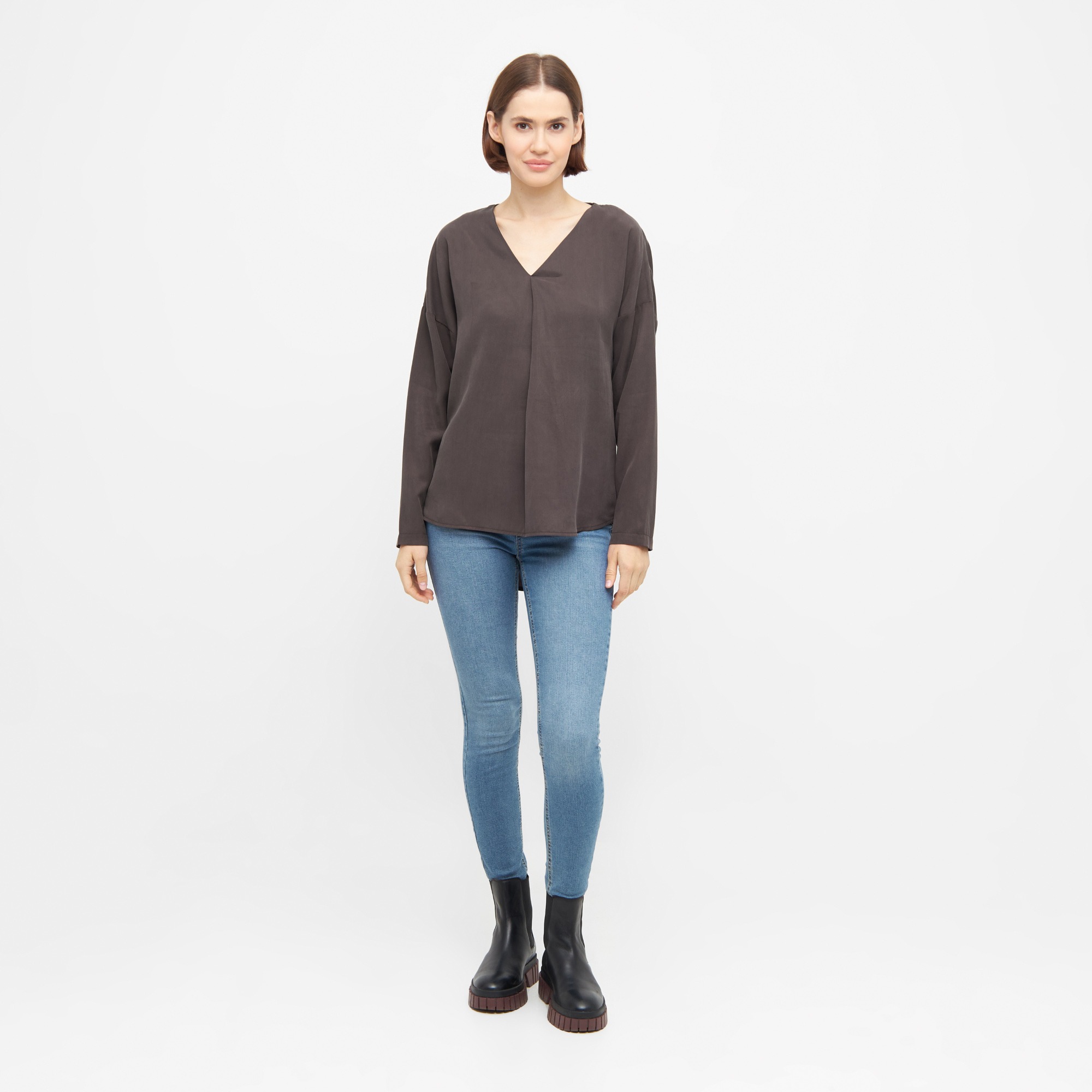 Widda womens vegan Blouse Long Sleeve Beata Taupe