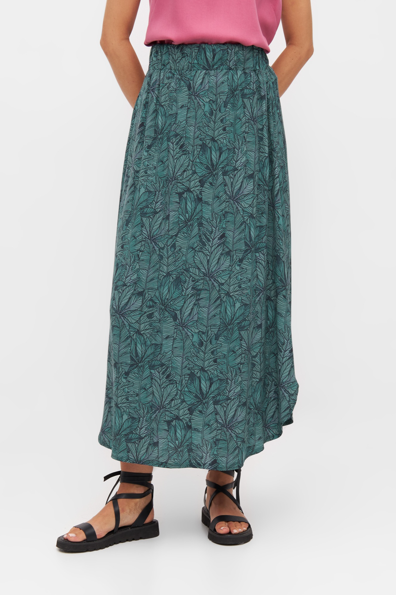 Image of Widda dames vegan Rok Julip Forest Floral Green