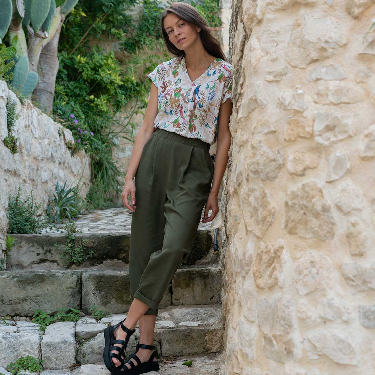 104272 - Damen vegan Hose Plissee Jupp OlivgrÃ¼n