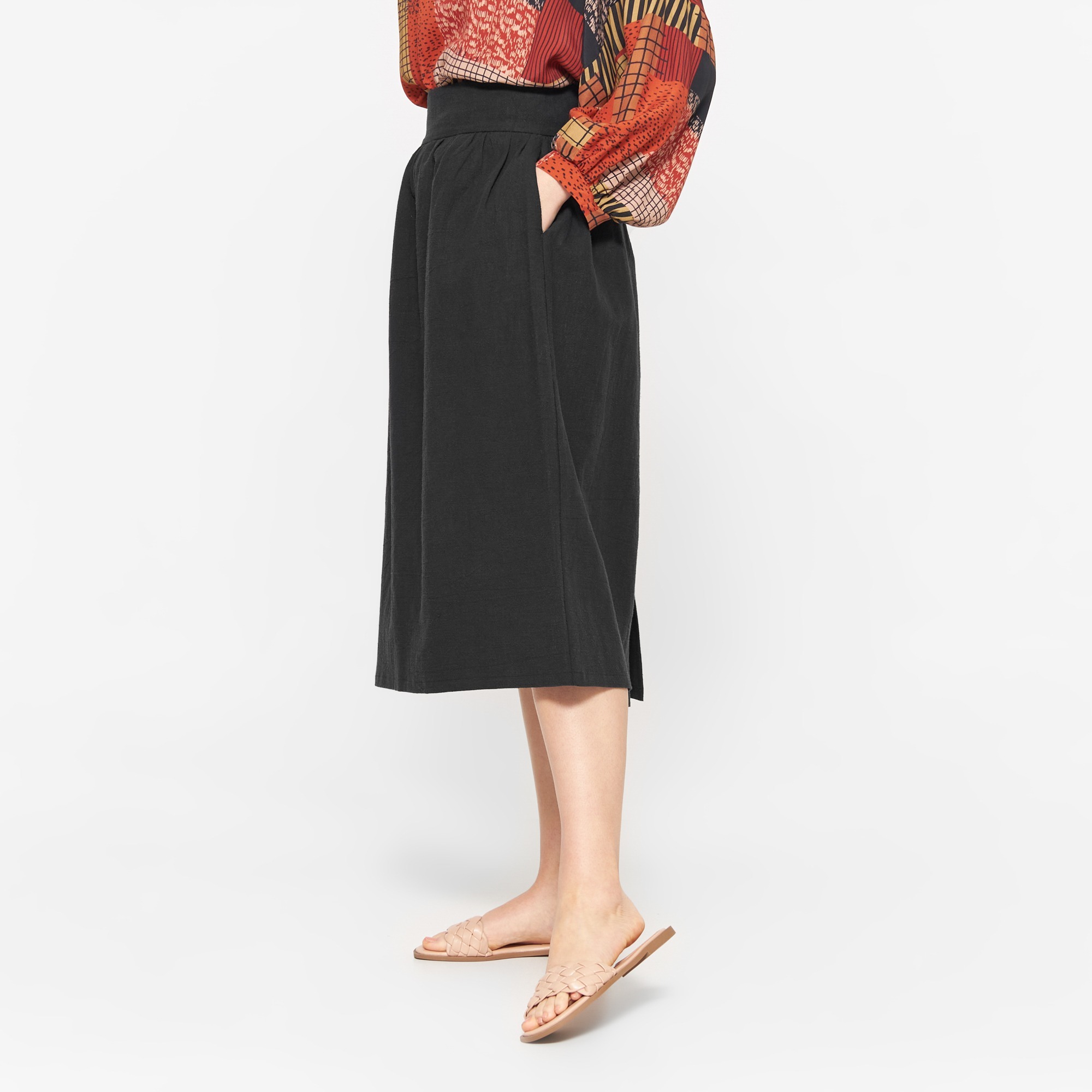 Widda womens vegan Skirt Zip Black