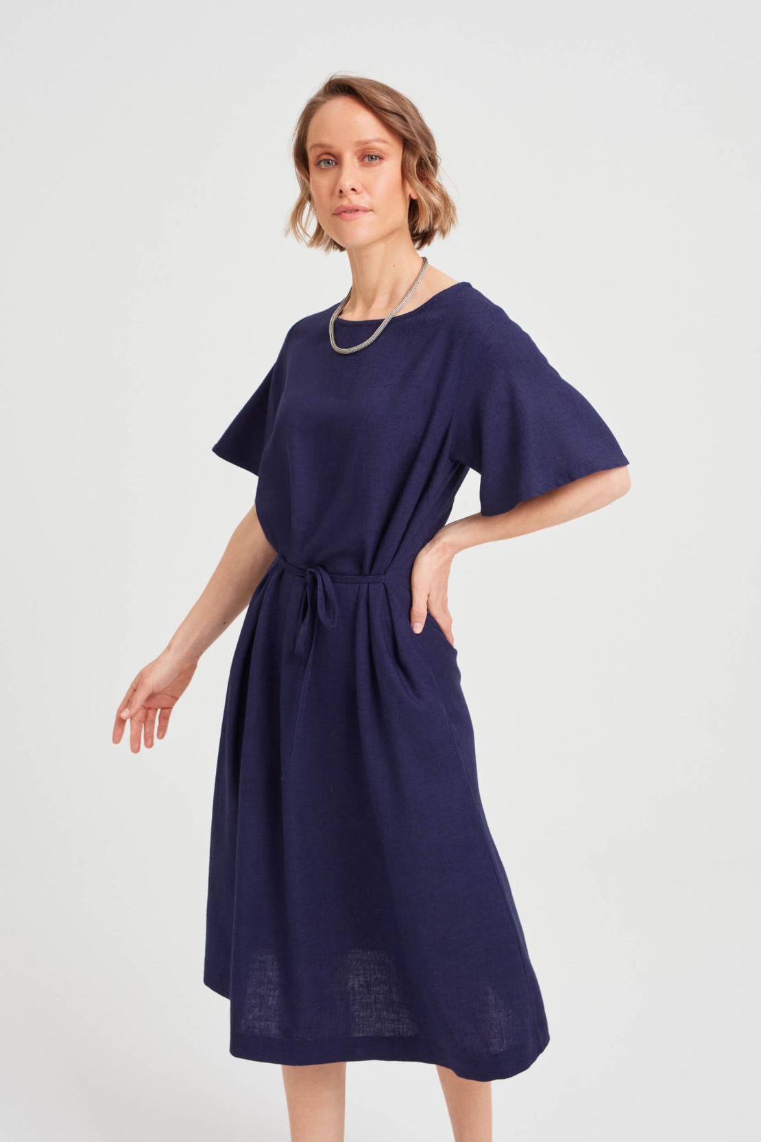 AYANI Damen vegan Kleid Nika Total Eclipse Schwarz/Blau
