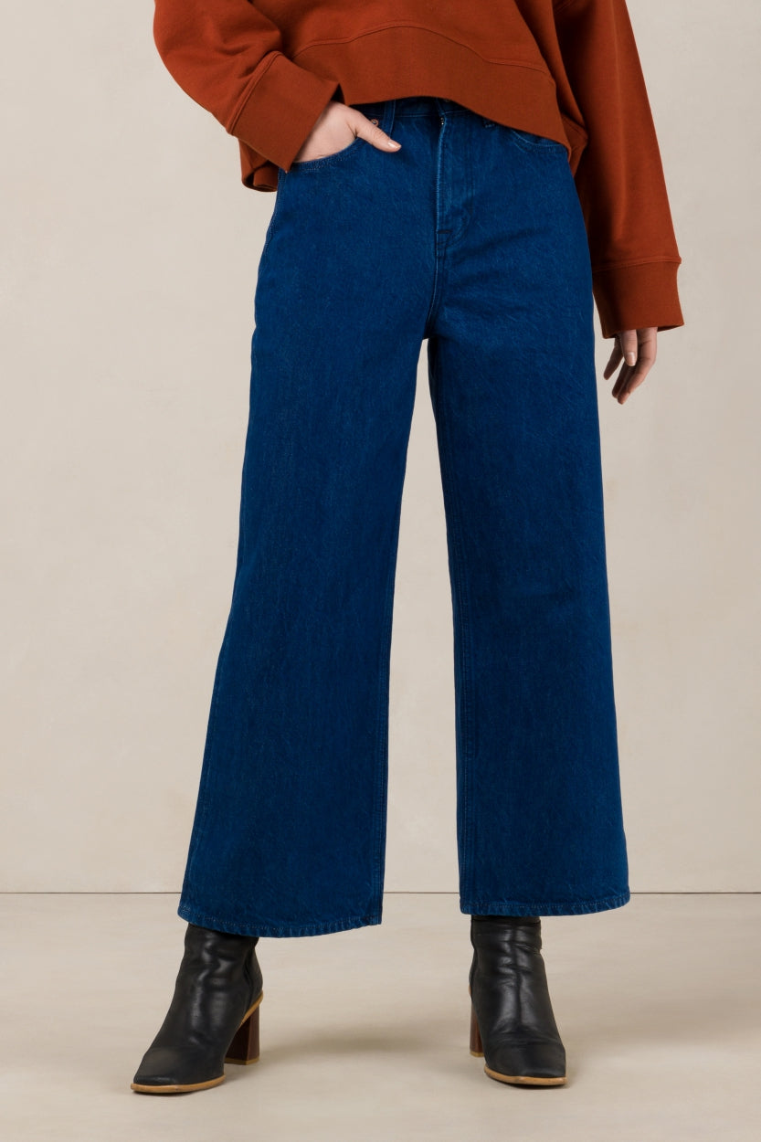 Kings Of Indigo Damen vegan Cropped Jeans Elisabeth Stanley Space Blue Rinse