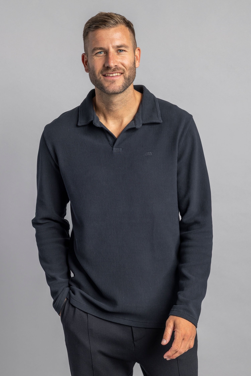 DIRTS Herren vegan Polo Longsleeve Ottoman Ash Black