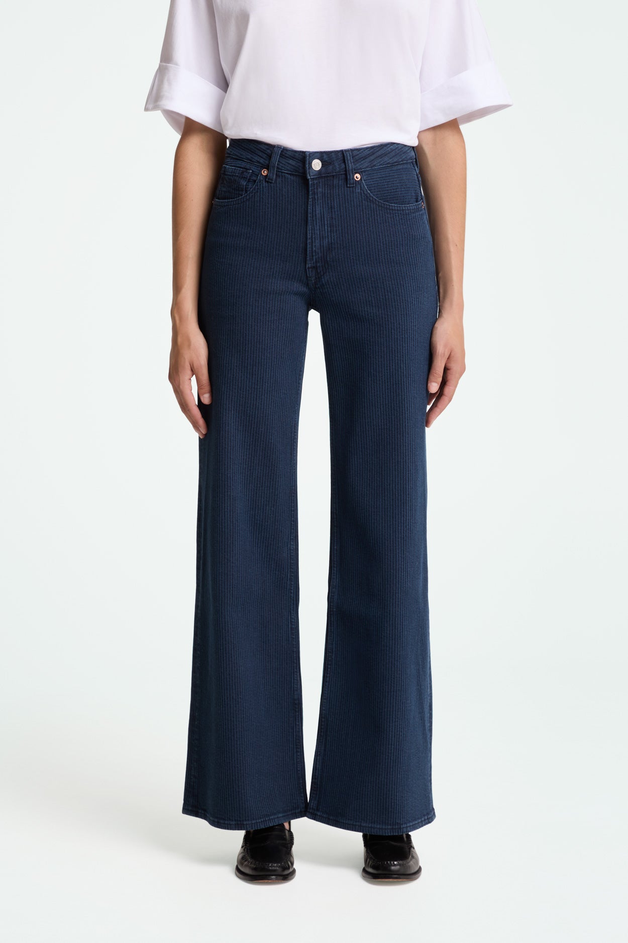 Kings Of Indigo Damen vegan Jeans Flare Jane Mid Indigo Cord