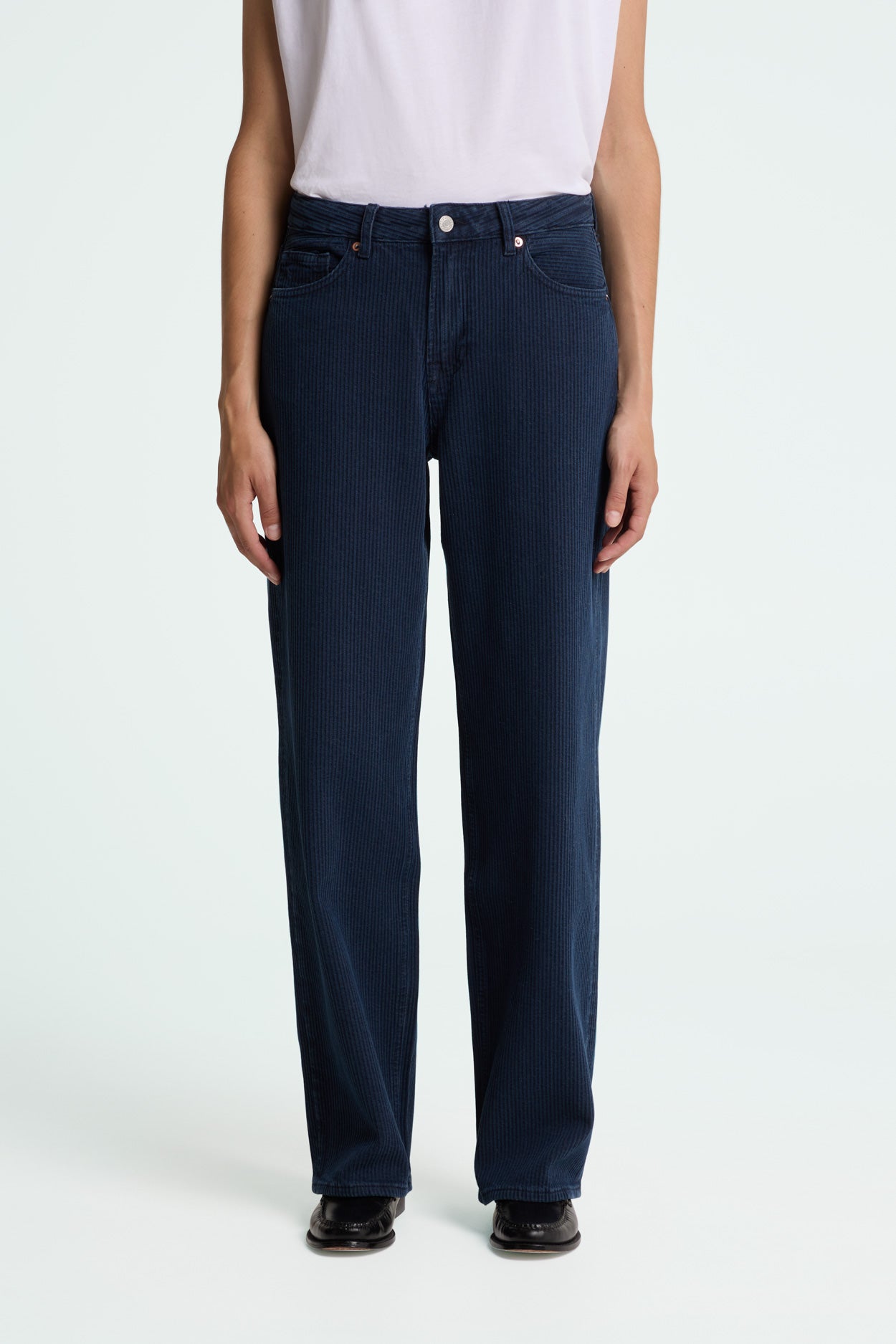 Kings Of Indigo Damen vegan Hose Corduroy Joan Mid Indigo