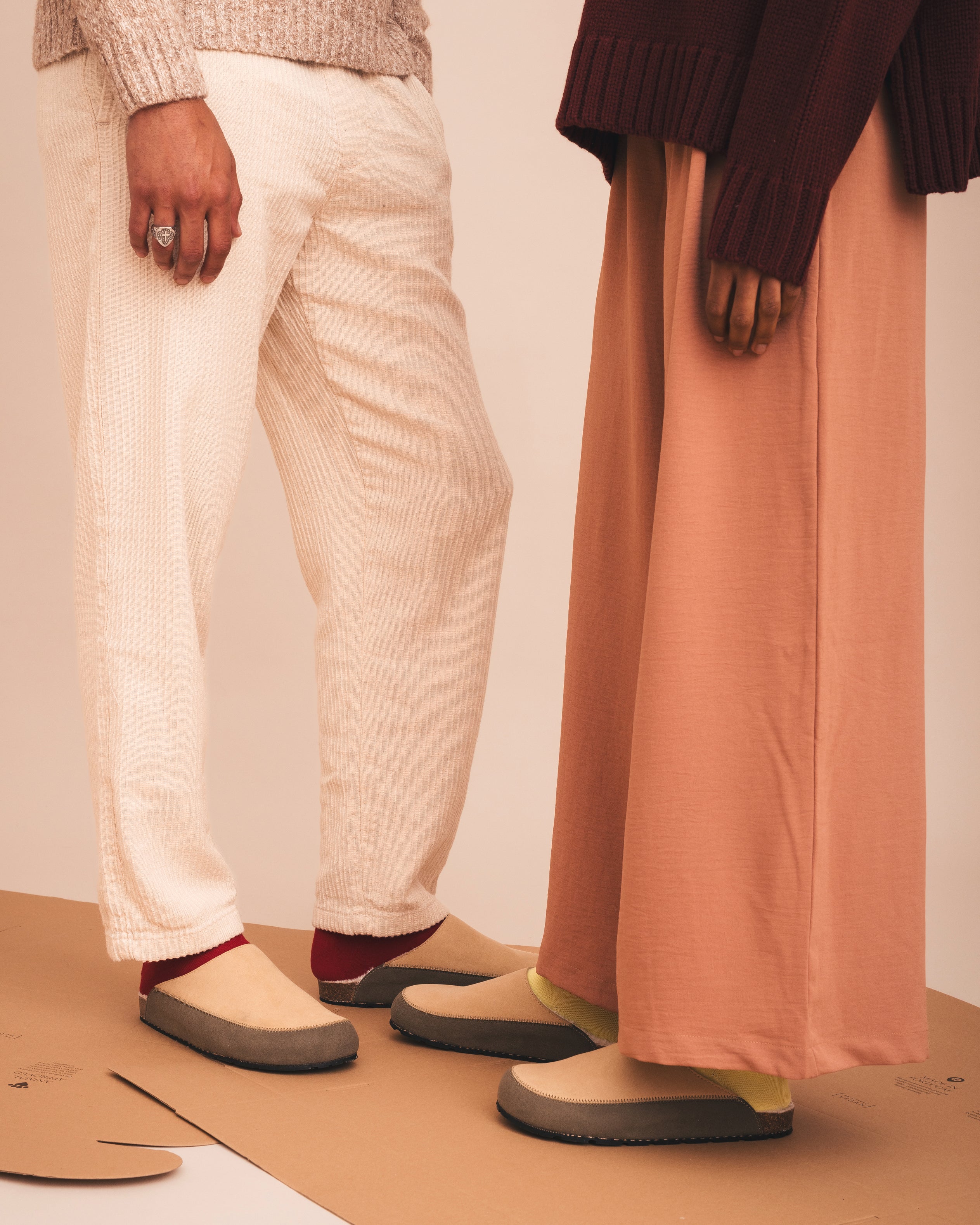 104869 - Herren vegan Hausschuhe Suva Beige