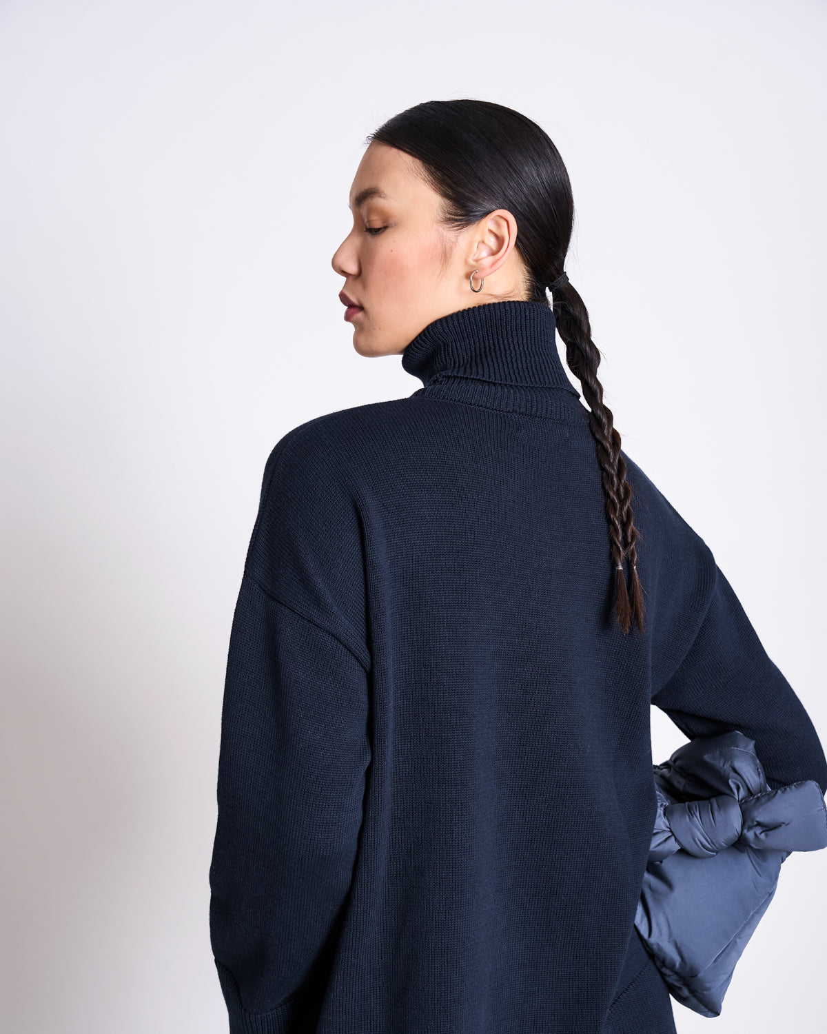 JAN 'N JUNE womens vegan Turtleneck Mua Nightfall Blue