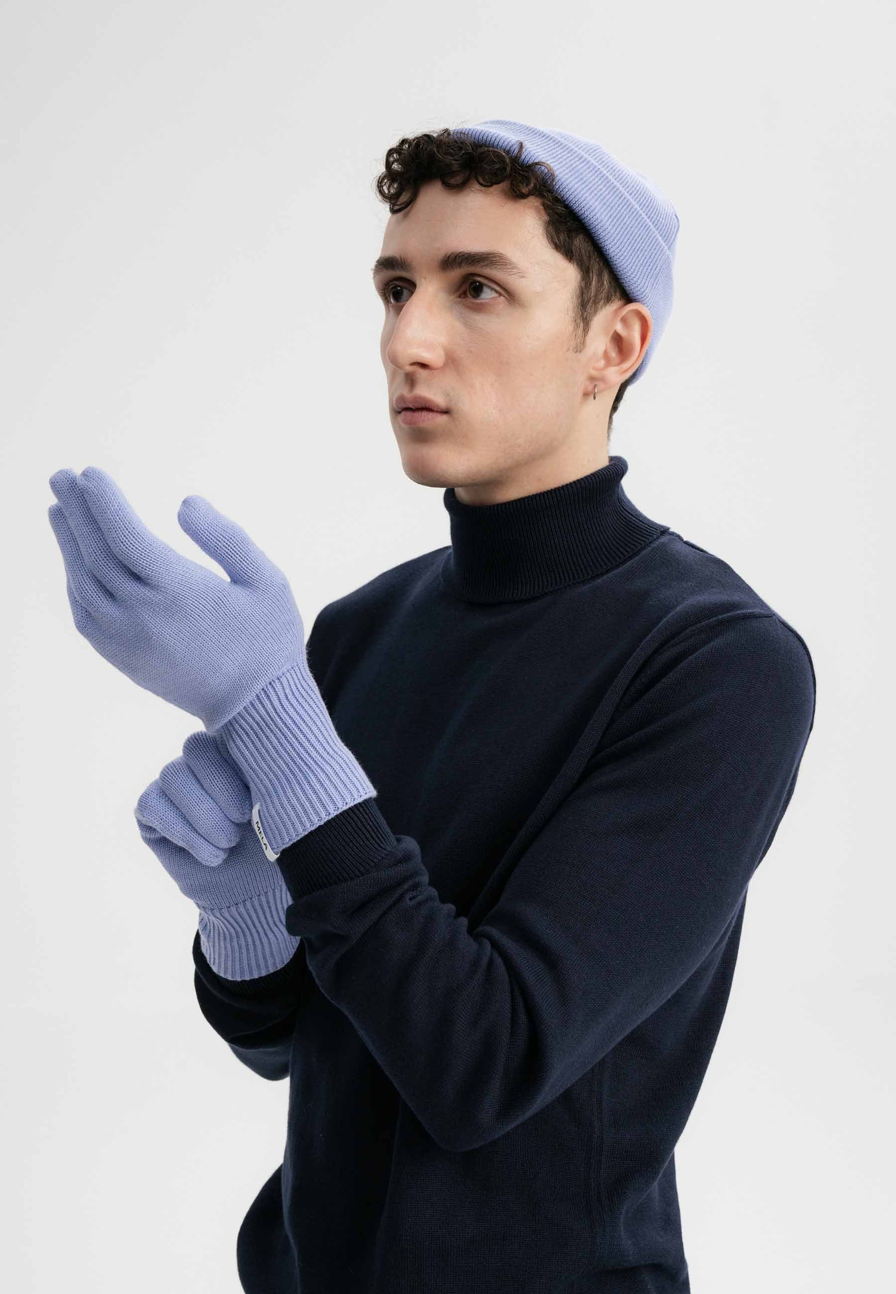 MELA men vegan Knitted Gloves Rishi Forgetmenot Blue