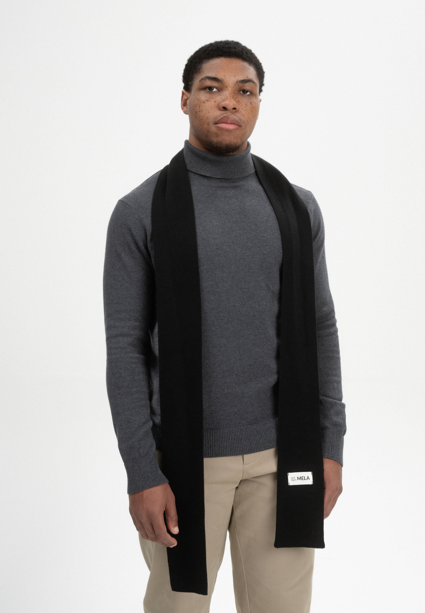 MELA men vegan Knitted Scarf Slim Banhi Black