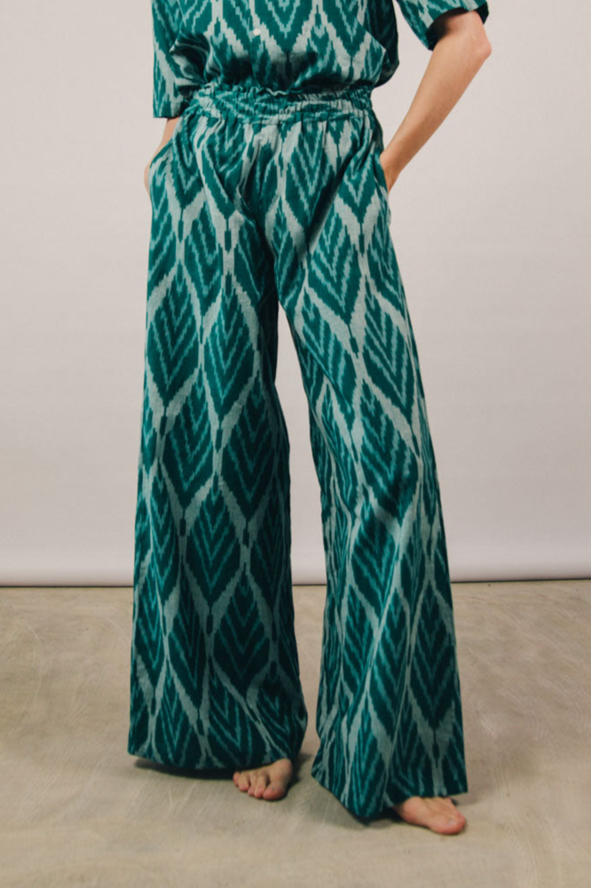 el.résidu Damen vegan Hose Madhu Ikat Grün