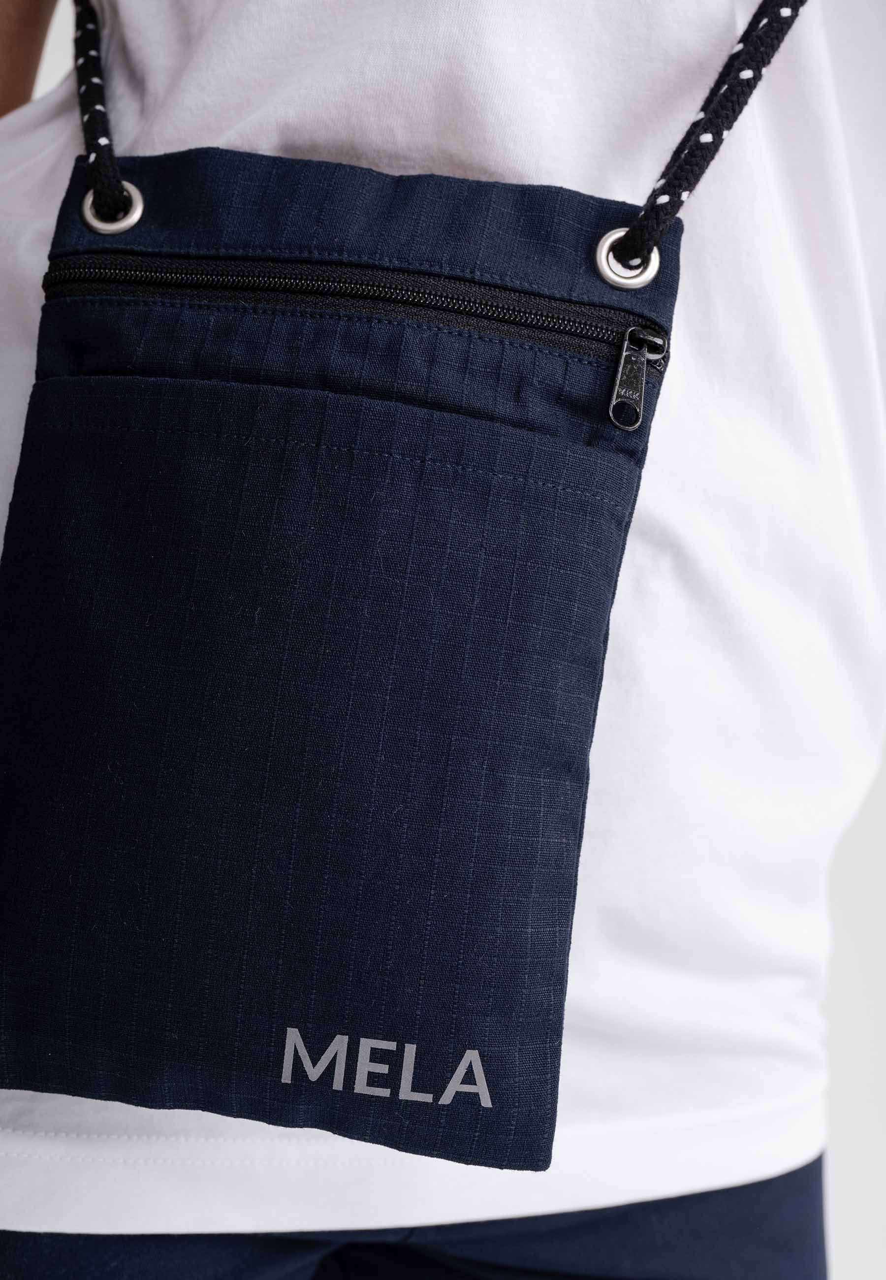 MELA womens vegan Bag Saanvi Ripstop Navy