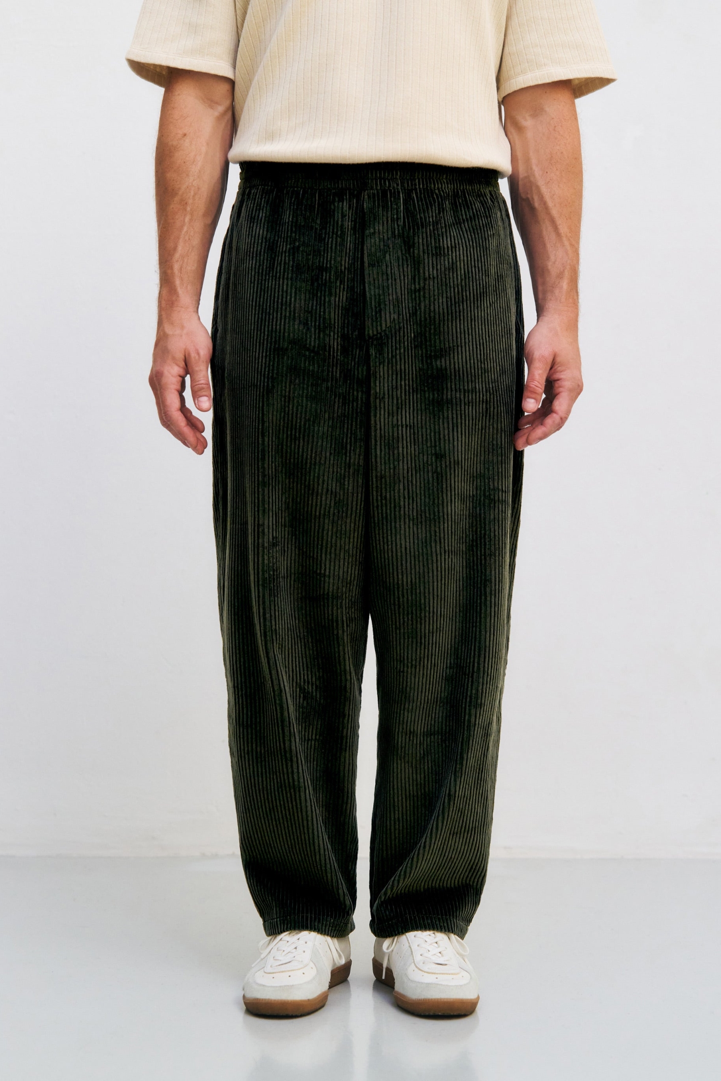 Image of Rotholz mannen vegan Broek Breed Koord Donkergroen