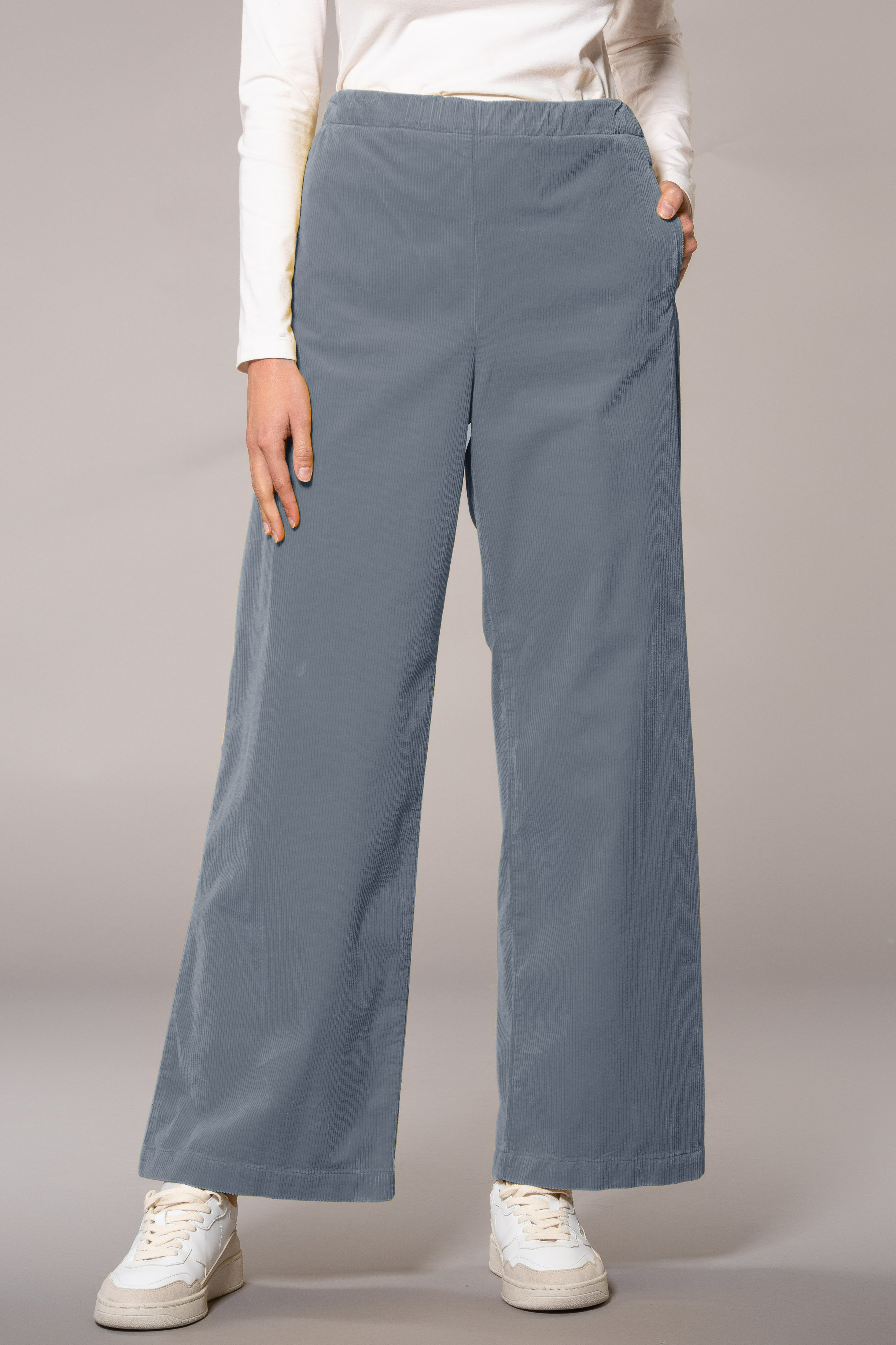 Feuervogl Damen vegan Hose Corduroy Mary Silber Grau